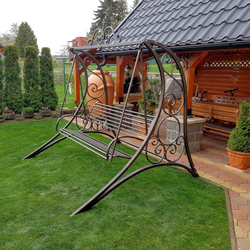 Luxusná záhradná hojdačka pre relax a pohodu - záhradný nábytok