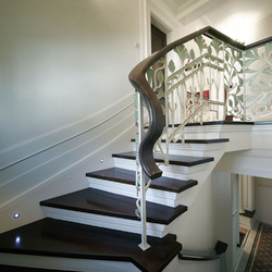Zábradlie na schody v interiéri rodinného domu - luxusné historické zábradlie